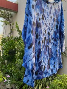 Blue Abstract Print Long Sleeve Top