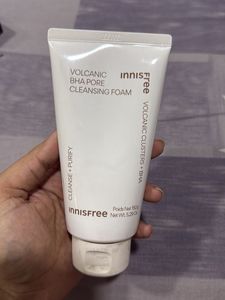Innisfree Volcanic Cleansing Foam