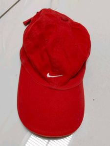 Vintage  2 Caps