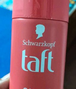 Schwarzkopf Taft Shine Hairspray