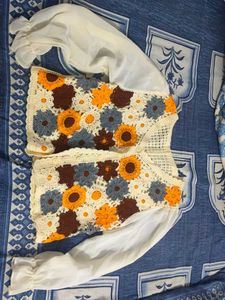 Crochet Floral Crop Top