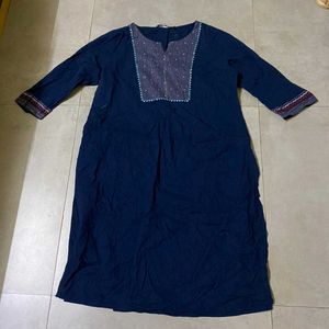 💙 Make a offer Indigo Embroidered Cotton Kurti 💙