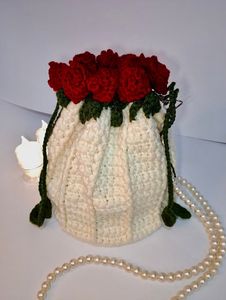 Crochet Rose Bouquet Pouch