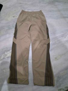 nylon city pants from everdion