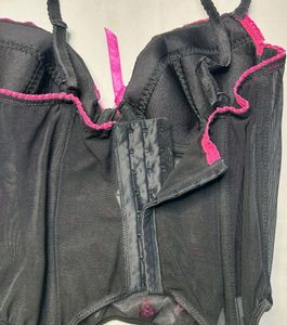 Black-pink Corset