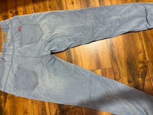 Light Wash Straight Leg Jeans
