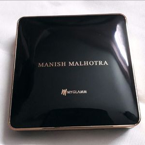 MyGlamm MANISH  MALHOTRA  ILLUMINATING Blush AND Highlighter Duo-Star Gaze-9gm
