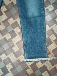 ⚡ ⚡ Flash Sale ⚡ ⚡  Levi's Jeans - Classic Denim