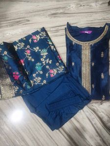 libas kurta with trousers and dupatta.