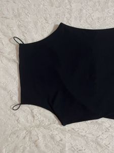 Sleek Black bodycon Dress