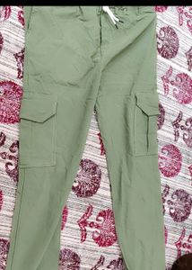 Brand New Cargo Pant With Stretchable( Xs Size)