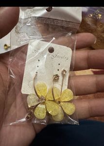 Elegant Flower Hoop Earrings Unused