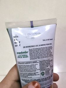 Medimix Ayurvedic Anti Pimple Face Wash