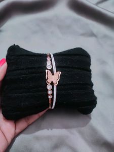 Kiyu Ziyu Branded,Anti Tarnish, Butterfly Handcuff, With Ad Stone