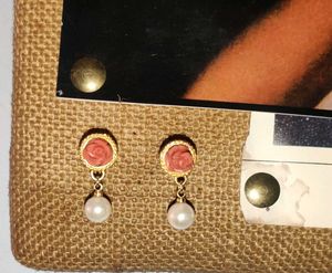 Pati's Rose Pearl Earrings