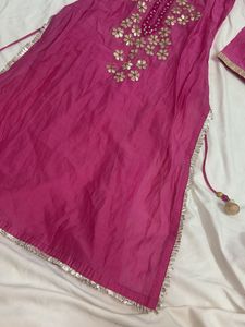 Beautiful Pink mirror work Kurta