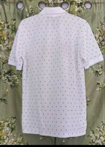 Classic Polo Shirt with Subtle Pattern