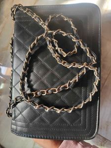 Chic Black Crossbody Bag