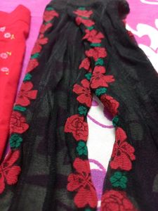 3 PAIR OF 🌷Stockings For Women And GIRLS💚