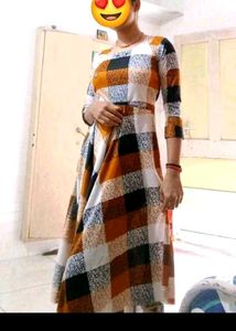 Stylish Checkered Print Maxi Dress