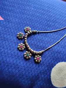 Silver Tone Floral Necklace
