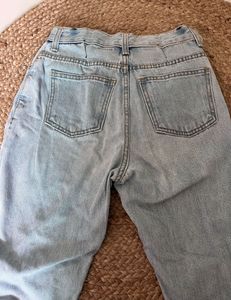 combo Wide Leg Jeans and mom fit jean