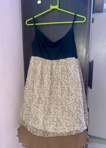 Chic Spaghetti Strap Dress (free size)
