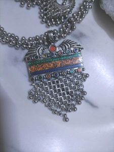 Silver Tone Necklace &amp; Earring Set