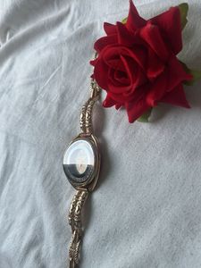 SK Luxury Rose Gold Watch - Elegant Diamond Studde