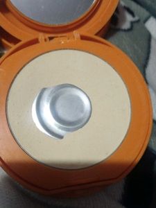 lake me Compact powder