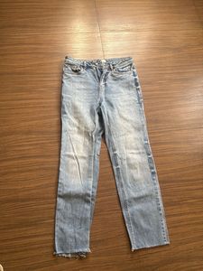 Light Wash Distressed Jeans