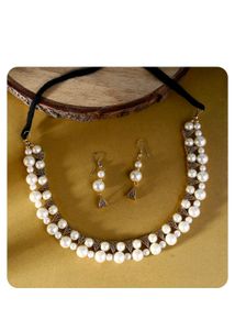White Pearl Necklace Set With Earrings For Girls