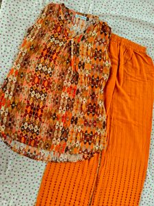 Vibrant Printed top  with mustard Pants