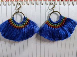 Set Of 2 Thread Earings