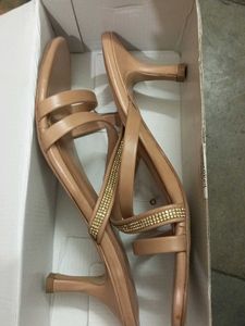 brand new heels from max beige