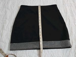 Amisu Sparkling Black Mini Skirt waist 28/30