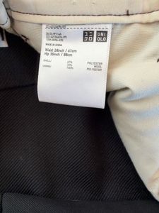 Uniqlo Classic Dark Green Ankle Length Trousers