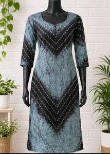 Elegant Teal &amp; Black Bandhani Kurta Set