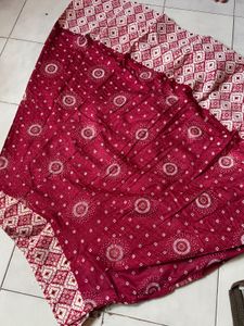 Maroon Bandhani Saree
