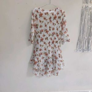 Floral Print Pleated Dress