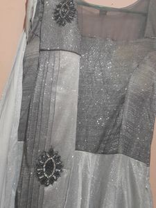 Princes Shineing Gown Heavy Freel