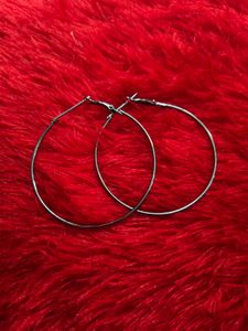 Stylish Earrings Round Black