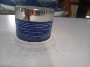 The Moms Co. Natural Age Controller