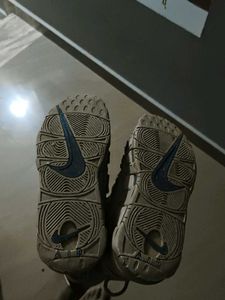 Nike Air uptembo