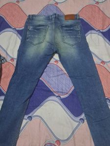 Men's Distressed Blue Jeans