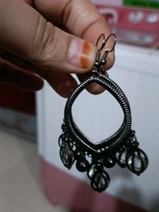 Earings