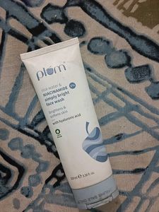 Plum Rice Water & Niacinamide Face Wash