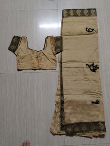 Elegant Beige Saree with Blouse
