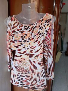 Animal print top