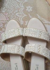 Embellished Flat Sandals